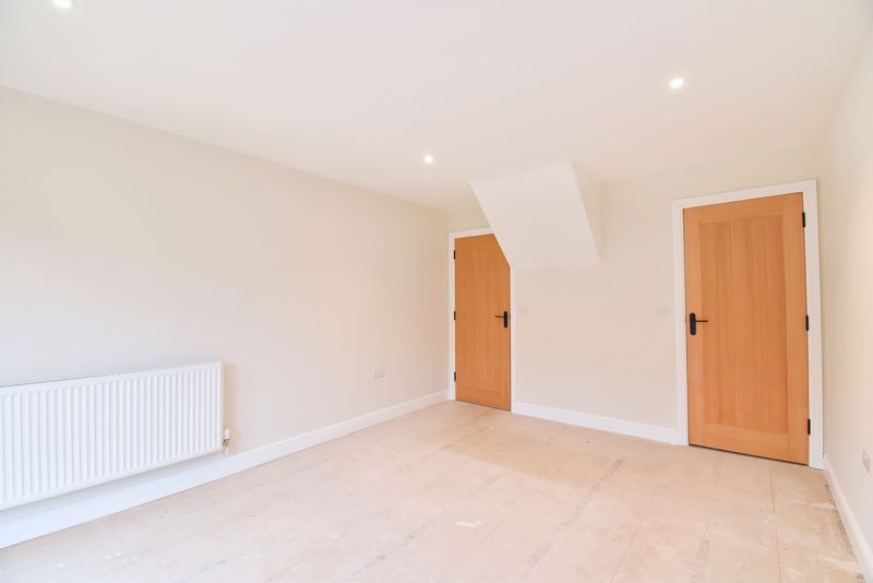Bedroom- click for photo gallery